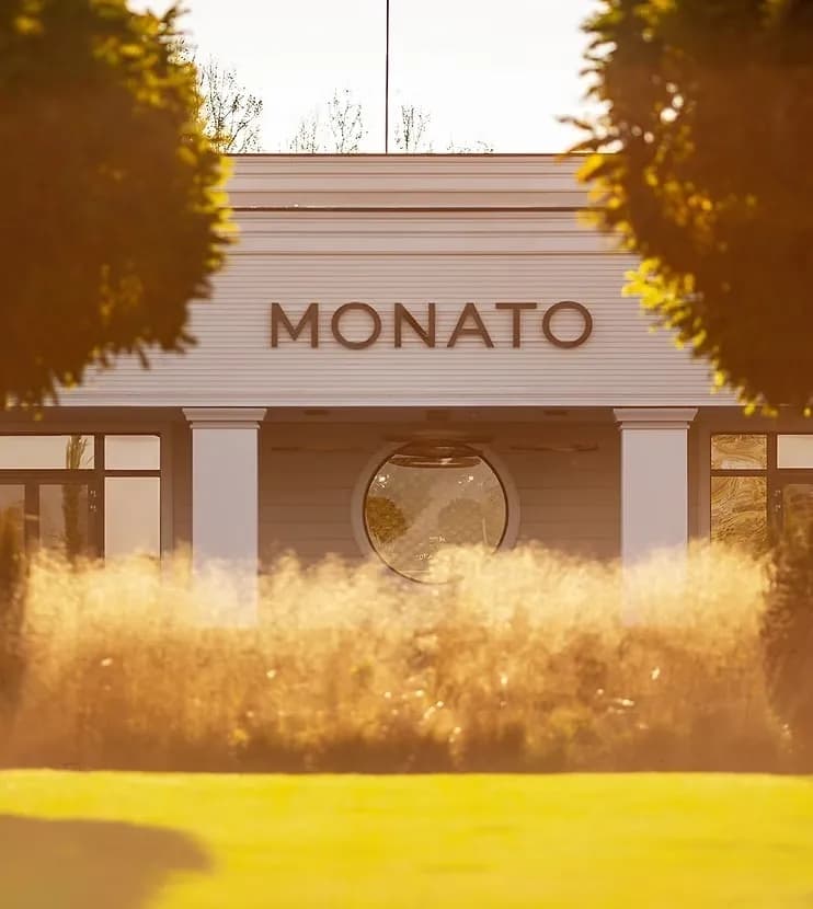 Restaurant Monato - Salon Cosmic